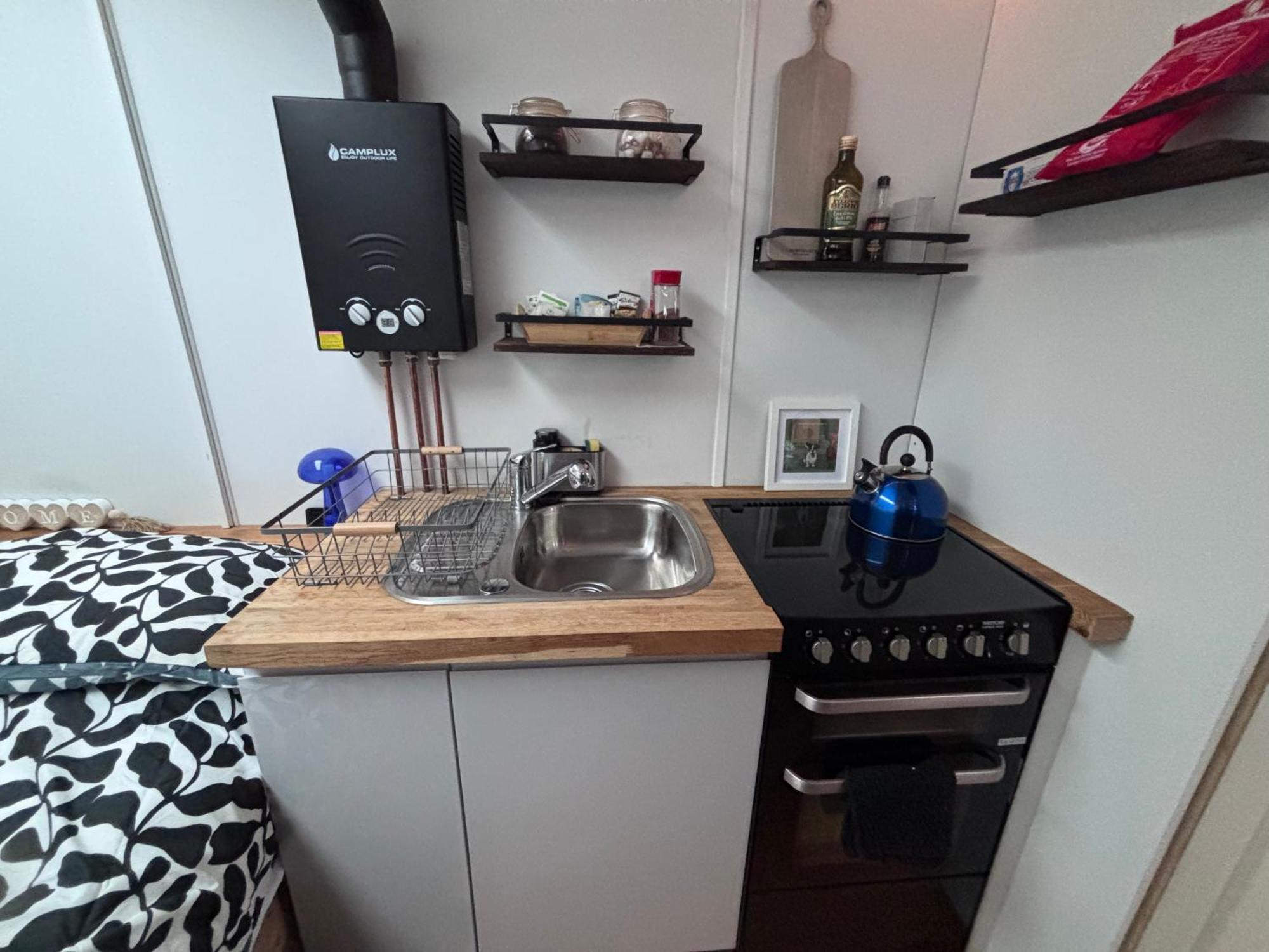 Quex Livery Glamping Birchington-on-Sea Екстериор снимка