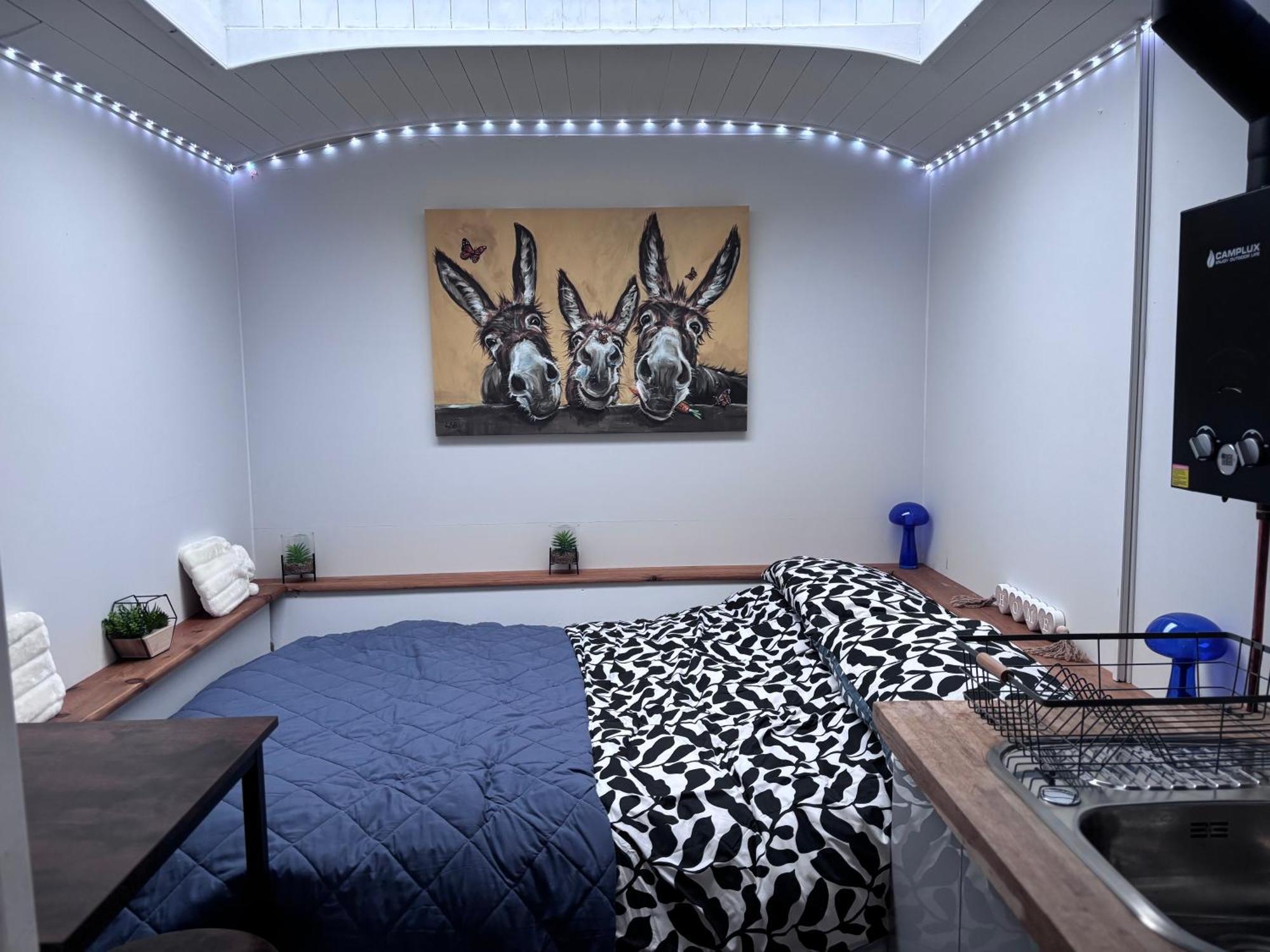 Quex Livery Glamping Birchington-on-Sea Екстериор снимка